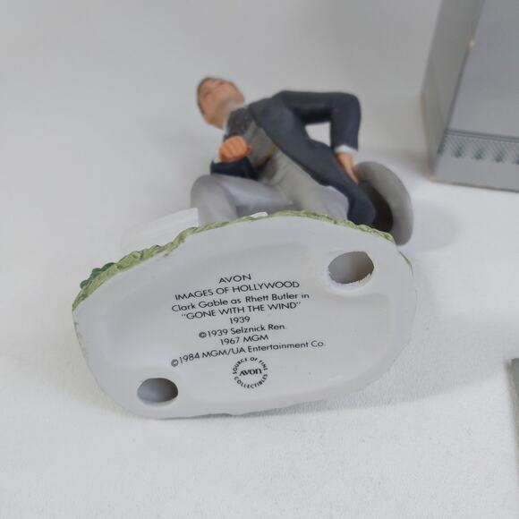 1984 Avon Images Of Hollywood Clark Gable Rhett Butler Porcelain Figurine - Picture 5 of 7